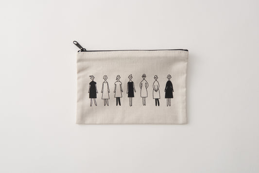 100ネエサン 刺しゅうキット 縫製済みジップポーチ （ペールグレー） No.542206