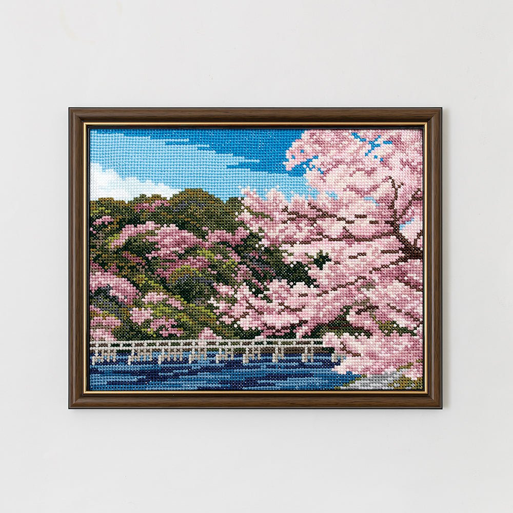 COSMO めぐる季節と日本の風景 渡月橋と桜 刺しゅうキット No.522001 - COSMO コスモ