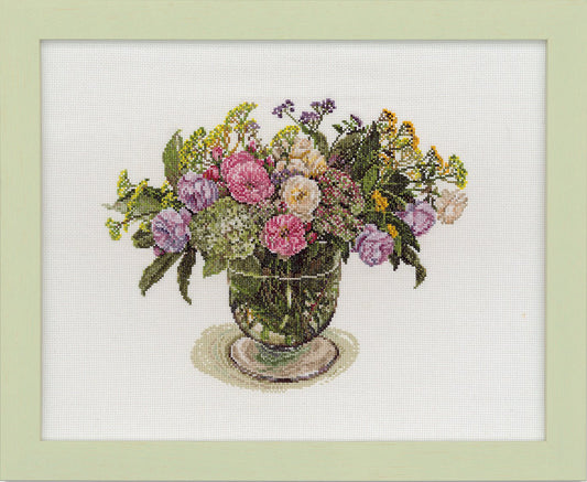 COSMO刺しゅうキット Stitching with Fujico collection イングリッシュローズと初夏の花々 No.552111 - COSMO コスモ