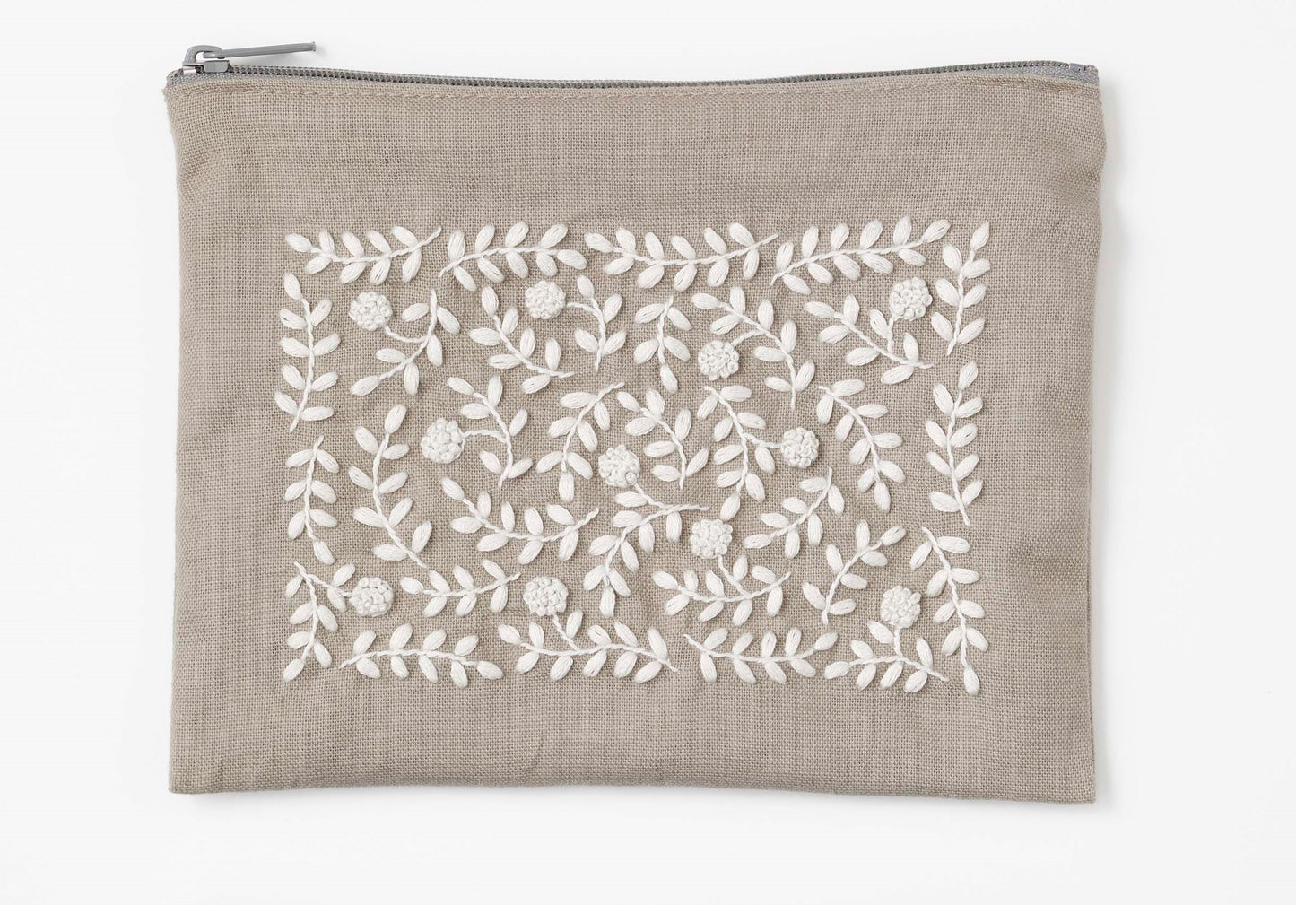 COSMO 刺しゅうキット yulaのこころ躍る草花刺繍  (ワンカラーの植物模様) No.542406